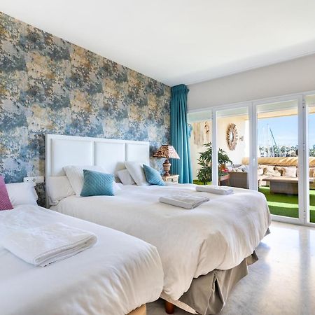 Wintowinrentals Luxury And Sea View Inside Puerto Marina Benalmádena Exteriér fotografie