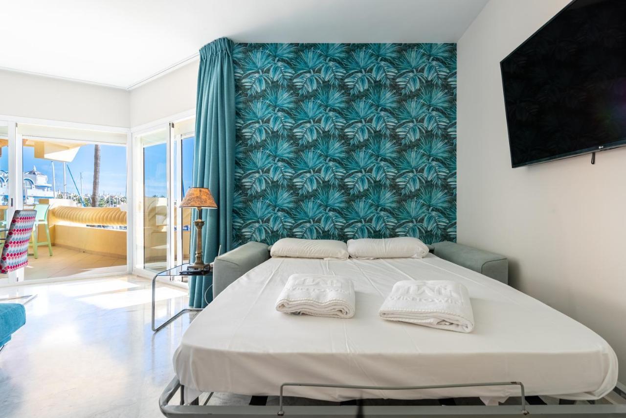 Wintowinrentals Luxury And Sea View Inside Puerto Marina Benalmádena Exteriér fotografie
