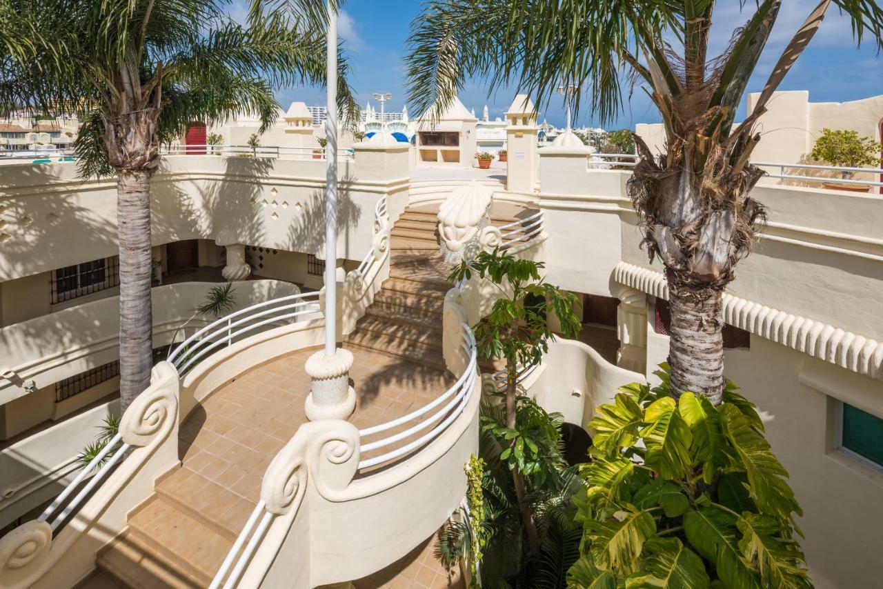 Wintowinrentals Luxury And Sea View Inside Puerto Marina Benalmádena Exteriér fotografie