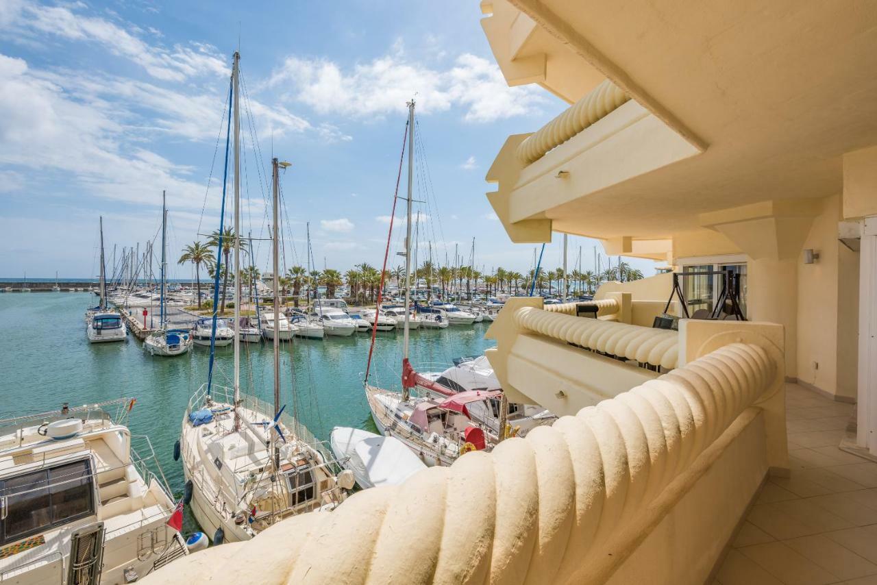 Wintowinrentals Luxury And Sea View Inside Puerto Marina Benalmádena Exteriér fotografie