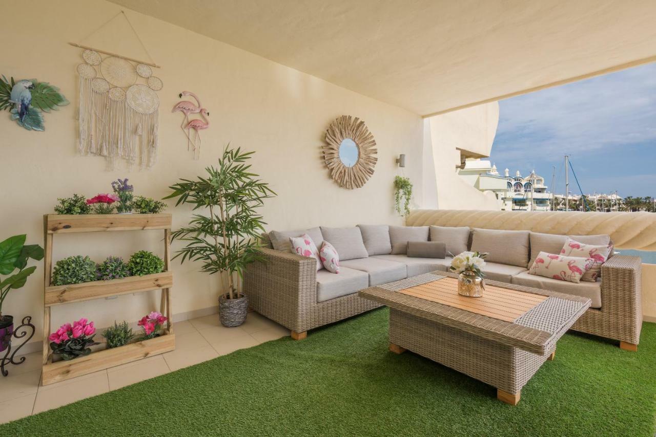 Wintowinrentals Luxury And Sea View Inside Puerto Marina Benalmádena Exteriér fotografie